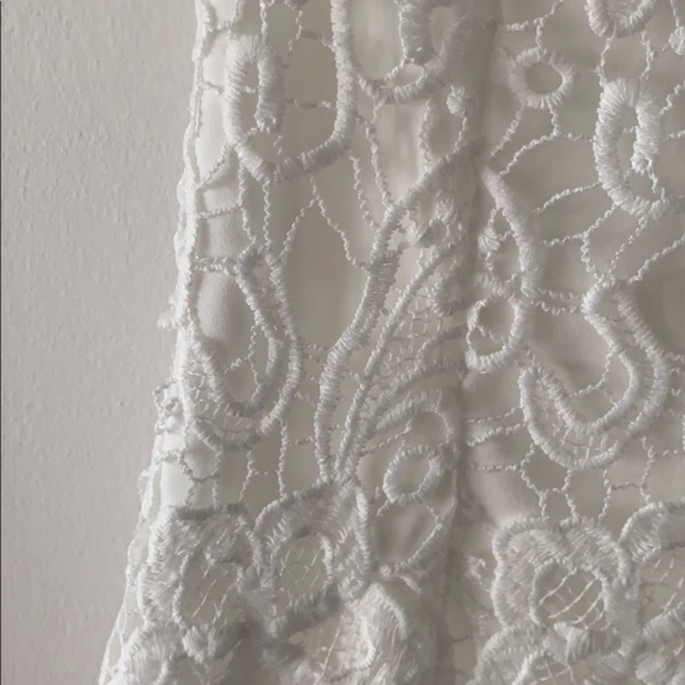 Off the shoulder white dress - never been worn - Picture 3 of 3